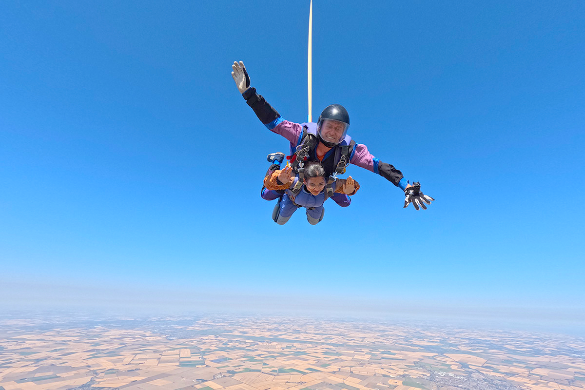 How to Set Up a JustGiving Page for Your Charity Skydive in 2026