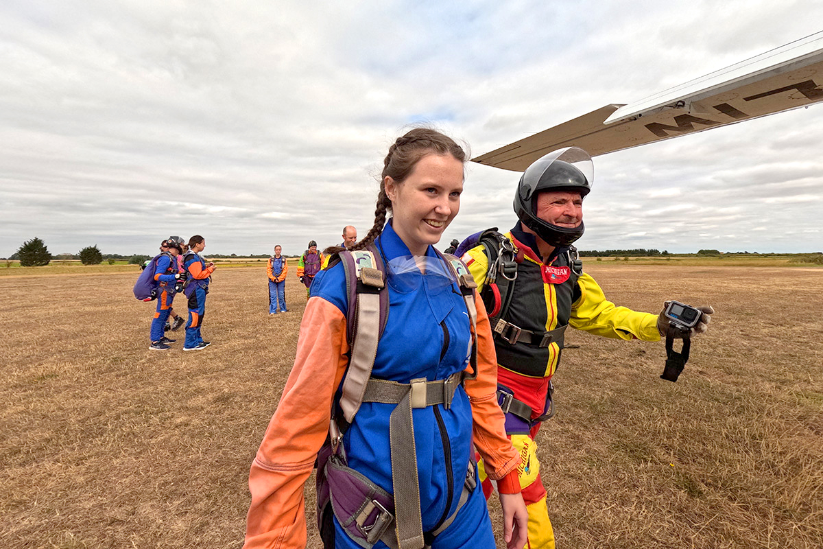 Skydiving Accident Rate UK: How Instructor Qualifications Ensure 2026 Safety