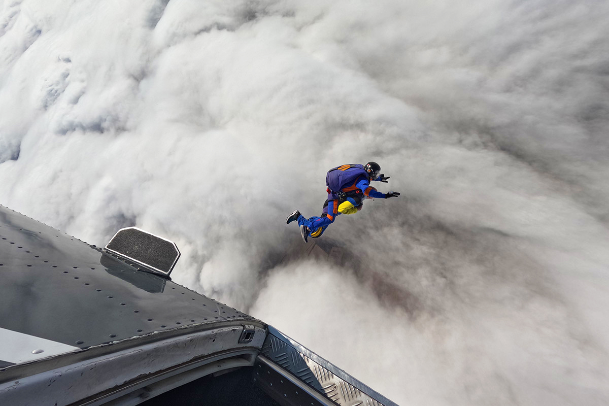 Book a 2026 Charity Skydive: The Ultimate Guide